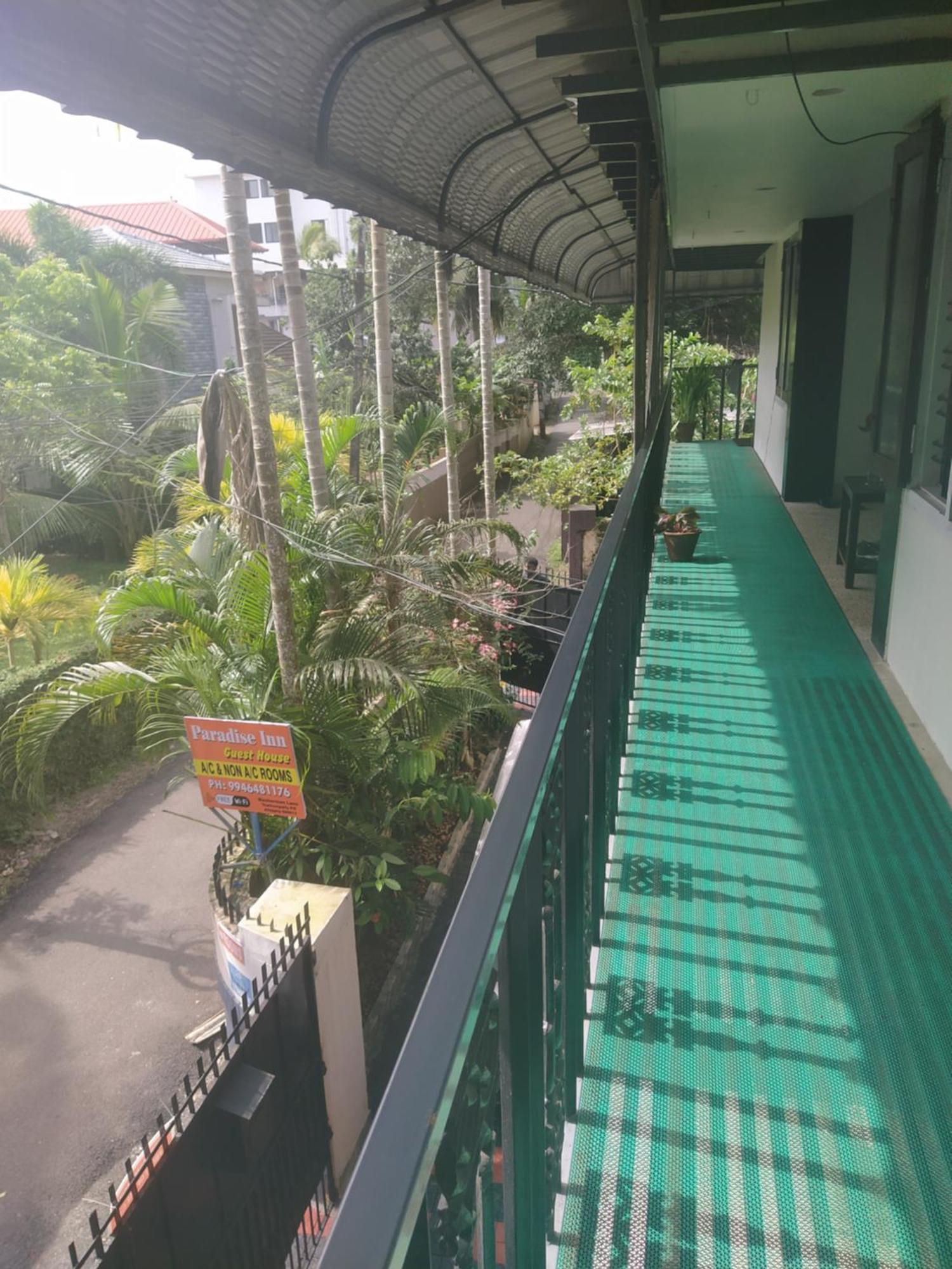 Paradise Inn Guest House Alappuzha ภายนอก รูปภาพ