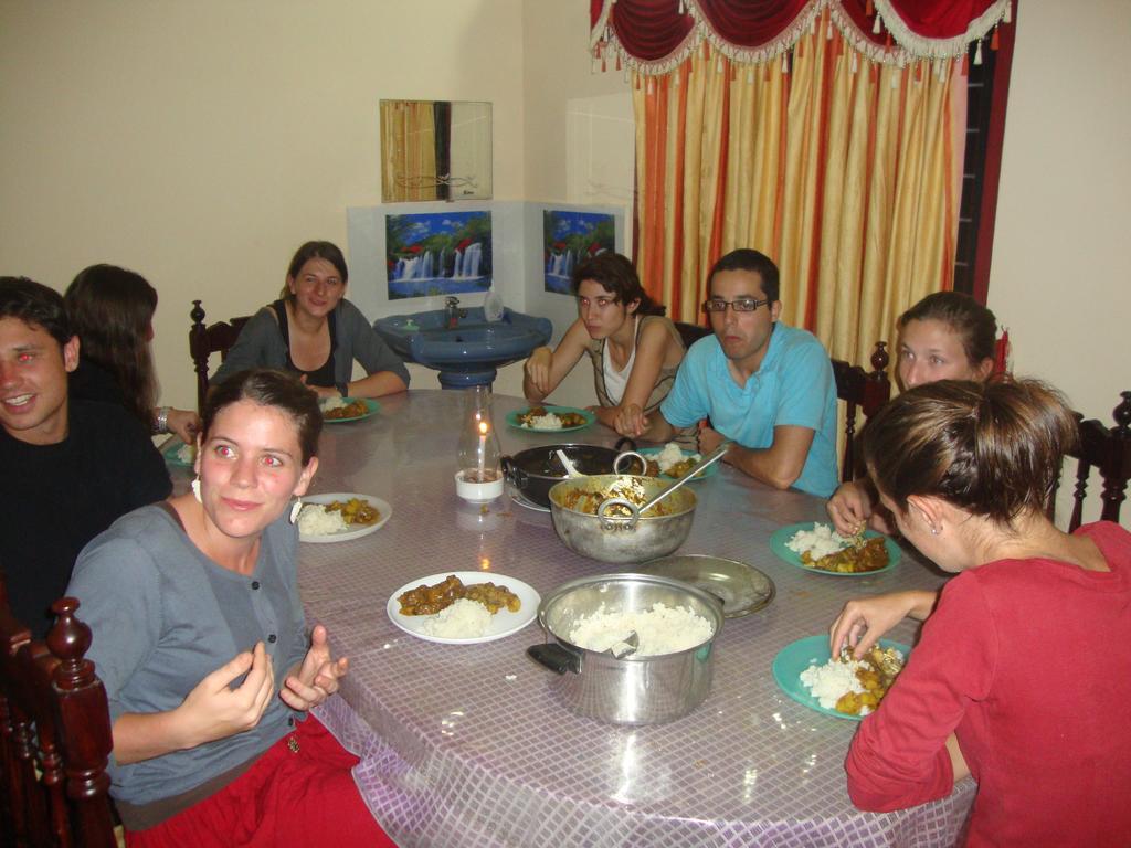 Paradise Inn Guest House Alappuzha ภายนอก รูปภาพ